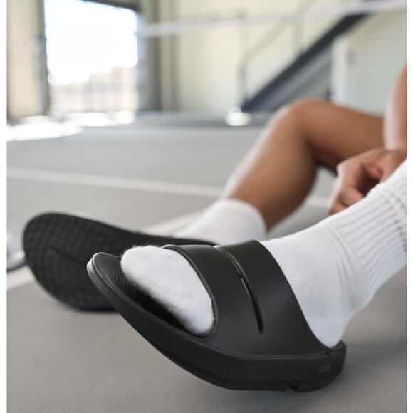 Sandals_&_Flip_Flops